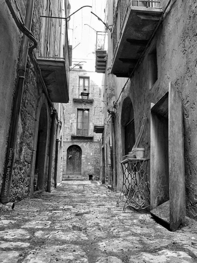 B&B Borgo Antico Piazza Armerina Bagian luar foto