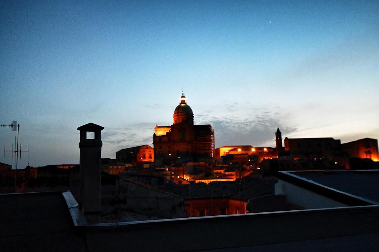 B&B Borgo Antico Piazza Armerina Bagian luar foto